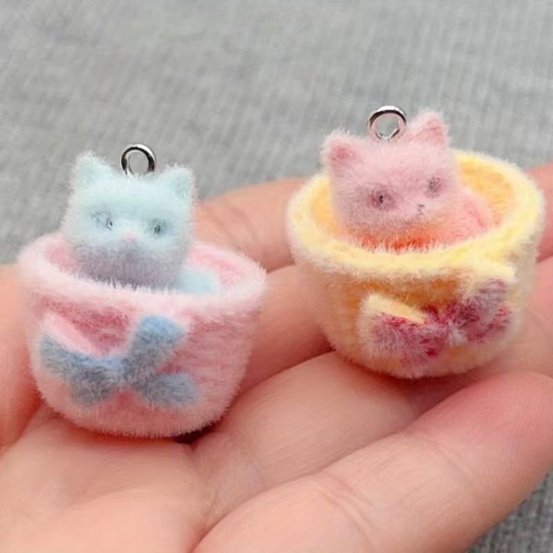4 adet 3D peluş reçine kedi ko - Gaming Accessories Gifts incelemesi ve fiyatı